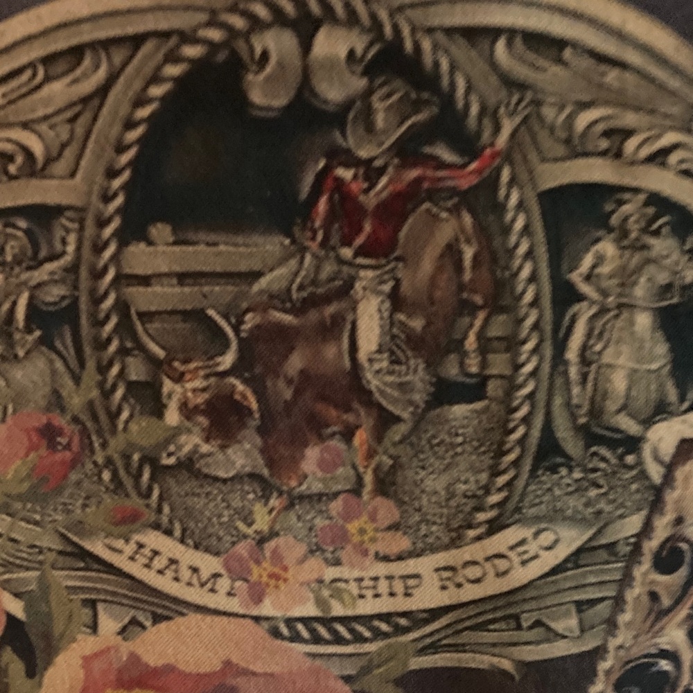 Pastaza Artistic Print Women's Blouse - Picture 4 of 8